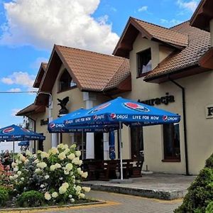 Zajazd Forest Hotel Węgrów Exterior photo