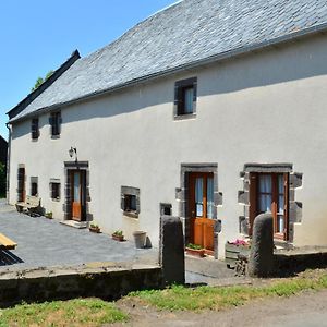 L'Abri Du Berger Bed and Breakfast Olby Exterior photo