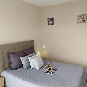 Le Coconing Appt 102 Appartement Sens Exterior photo