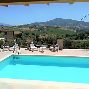 Agriturismo Il Vecchio Acero Appartement Montalto delle Marche Exterior photo