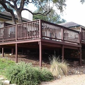 Family-Friendly San Antonio Home With Hot Tub And Deck Exterior photo