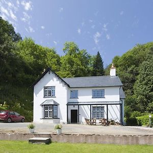 The Mount Villa Dulverton Exterior photo