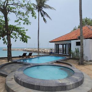 Bintang Laut Resort Anyer Exterior photo