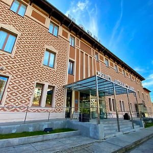 Hotel Berga Park Exterior photo