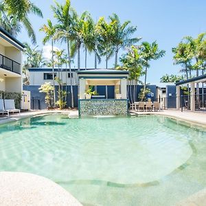 Coral Cay Resort Mackay Exterior photo