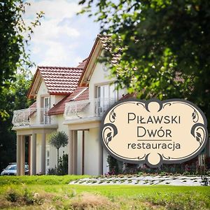 Pilawski Dwor Hotel Pilawa  Exterior photo