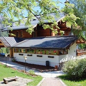 Landgasthof Kirchenwirt Hotel Krimml Exterior photo