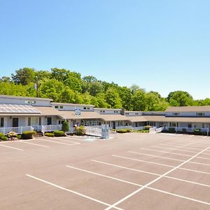 East Shore Lodging Hotel Hawley Exterior photo