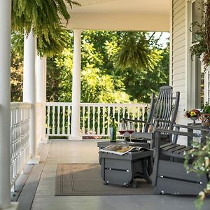 The Jacqueline House Bed and Breakfast New Castle Exterior photo