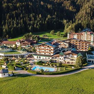 Hotel Seehof Walchsee Exterior photo