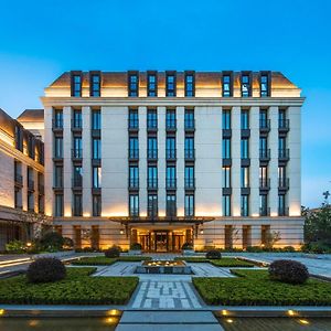 Yiuteung Mansion Hotel Chengdu Exterior photo