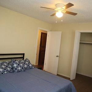 2 Bed/ 1 Bath Next To Ft. Sill Appartement Lawton Exterior photo