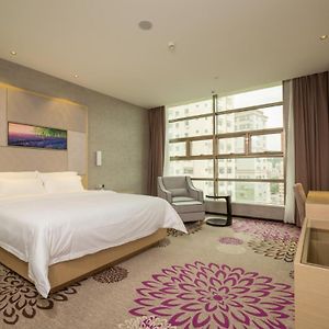 Lavande Hotel Dongguan Humen Wanda Square Exterior photo