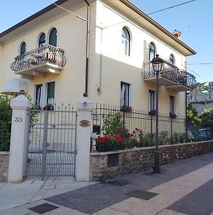 Hotel Villa Cansignorio Lazise Exterior photo