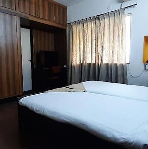 Cosy Banjara Service Apartments & Guest Houses Haiderabad Exterior photo