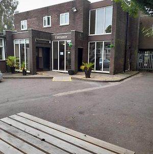 The Avenue Club And Lodge Birmingham Exterior photo