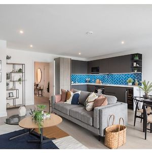 Design brand new 3 bedroom apartment in Shoreditch Londen Exterior photo