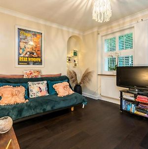 New Fantastic 1Bd Crystal Palace Flat In London Appartement Exterior photo