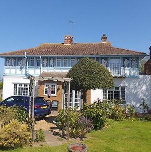 Old Coach House Bed and Breakfast Birchington-on-Sea Exterior photo