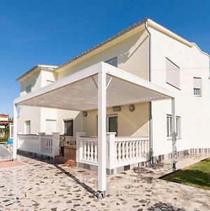 Holiday Home With Private Pool In Sant Pere Pescador Exterior photo