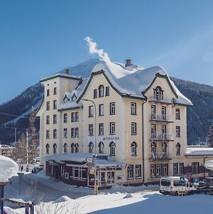 Ski & Bike Hotel Montana Davos Exterior photo