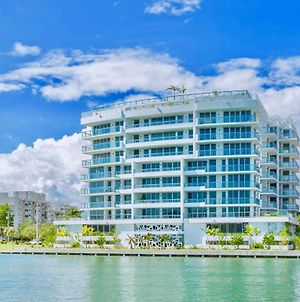 Ivory On The Bay Appartement Miami Beach Exterior photo