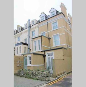The Hideaway Appartement Folkestone Exterior photo