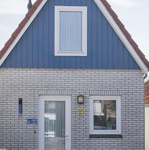 Nice Small House In The Center Of De Cocksdorp On The Island Texel Villa Exterior photo