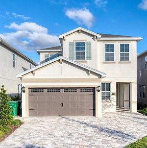 Lovely Home By Rentyl With Game Room Near Disney - 408S Orlando Exterior photo