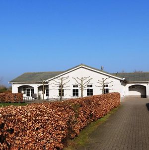 Spacious Home, Just 1 Km From The North Sea Beach Ellemeet Exterior photo