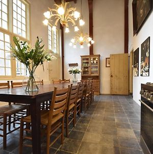 Group Accommodation In Beautiful Historical Building In Enkhuizen Town Centre Exterior photo