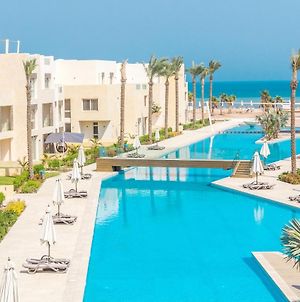 Seaview 1 Bedroom With Beach & Pool Access In Mangroovy Hurghada Exterior photo