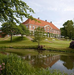 Hindsgavl Slot Hotel Middelfart Exterior photo