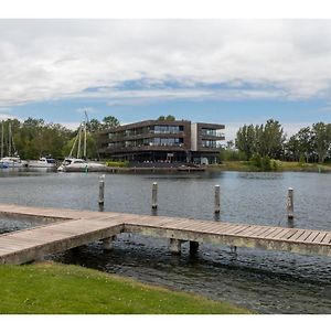 Holiday Apartment In A Prime Location On The Veerse Lake Arnemuiden Exterior photo
