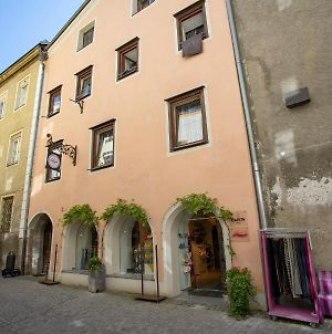 Traditional Old Town Apartment Hall in Tirol Exterior photo