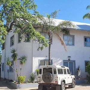 Vondelhof Guesthouse Windhoek Exterior photo