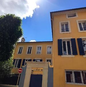 A Deux Pas Du Theatre Appartement Orange  Exterior photo