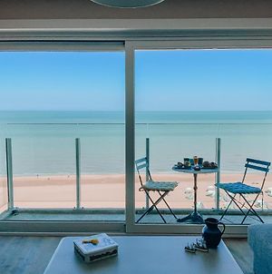 Genieten aan de Belgische kust met zalig zeezicht Appartement De Haan Exterior photo
