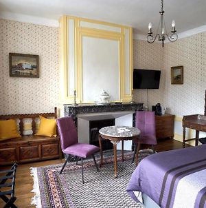 Chambres & Table D'Hotes Au Chapitre Rozoy-sur-Serre Exterior photo
