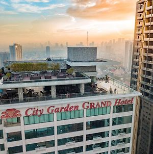 City Garden Grand Hotel Manilla Exterior photo