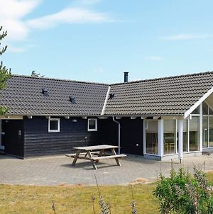Elegant Holiday Home in Lokken with Whirlpool Exterior photo