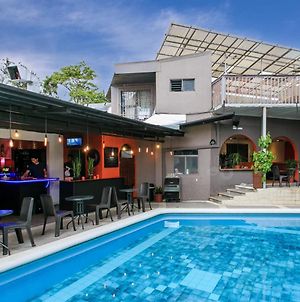 Colours Oasis Resort Lgtbiq Plus Property (Adults Only) San José Exterior photo
