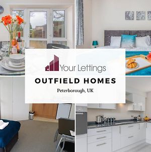5 Bedroom Contractor House With Free Parking And Free Wifi - Outfield Homes By Your Lettings Peterborough Exterior photo