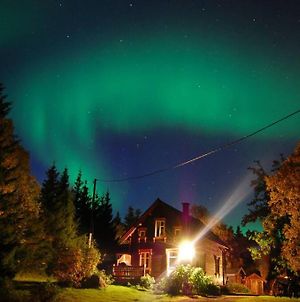 100 Years Old Norwegian Log House In Tromso Villa Exterior photo