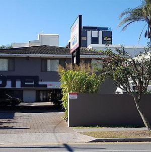Gold Coast Airport Motel - Only 300 Meters To Airport Terminal Exterior photo
