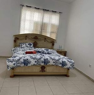 Furnished Private Room In A Villa With Separate Own Bathroom Al Ain Exterior photo