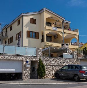 Apartment Ivka Crikvenica Exterior photo