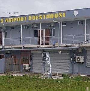 Douglas Airport Guesthouse Zanderij Exterior photo