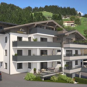 Das Neue Sonnberg Living, Ski In-Ski Out Appartement Brixen im Thale Exterior photo