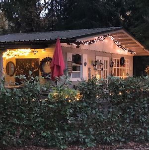 Chalet Luxe Free Wifi en Netflix Villa Zutendaal Exterior photo